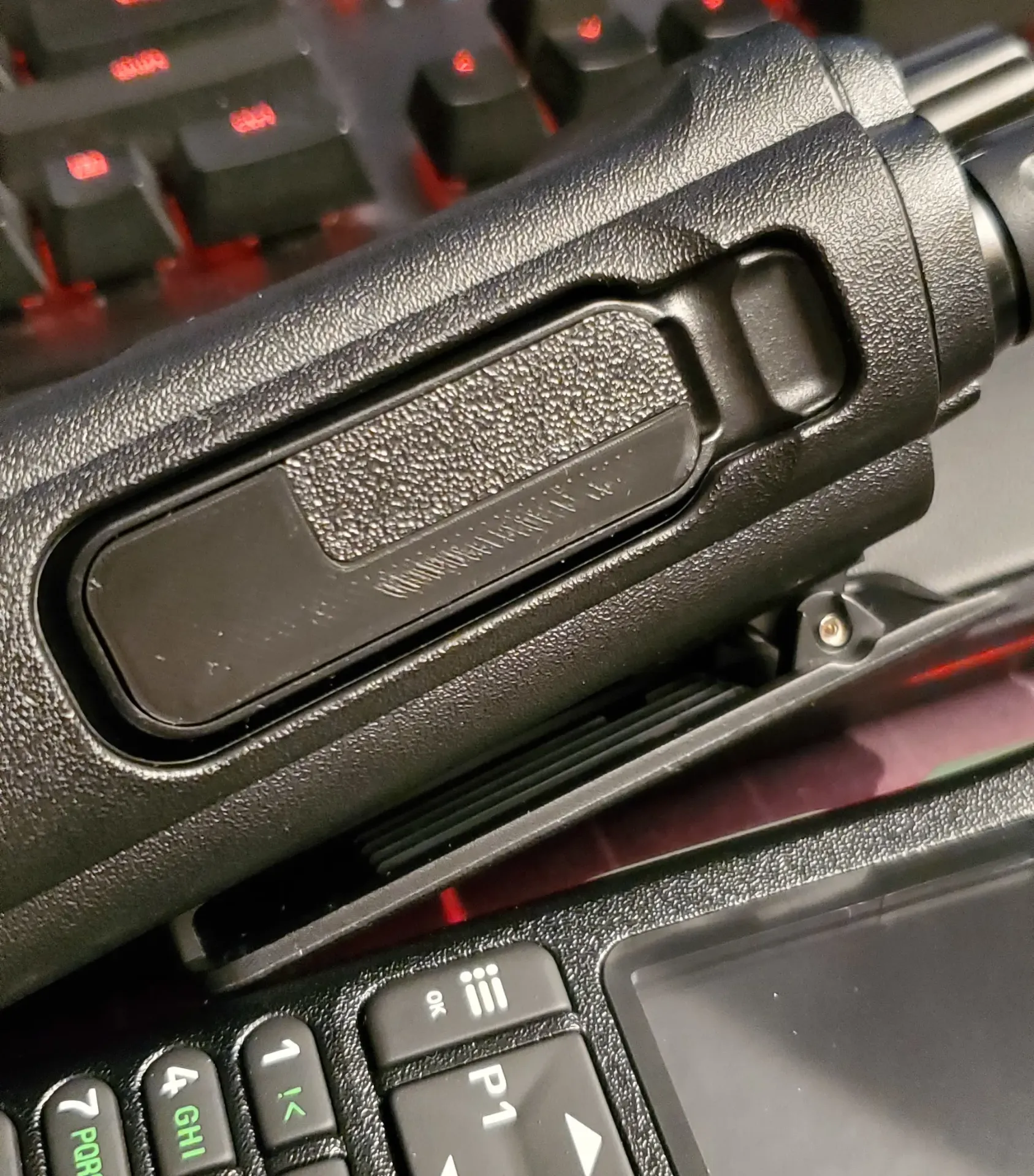 DM32UV Mic Port Cover